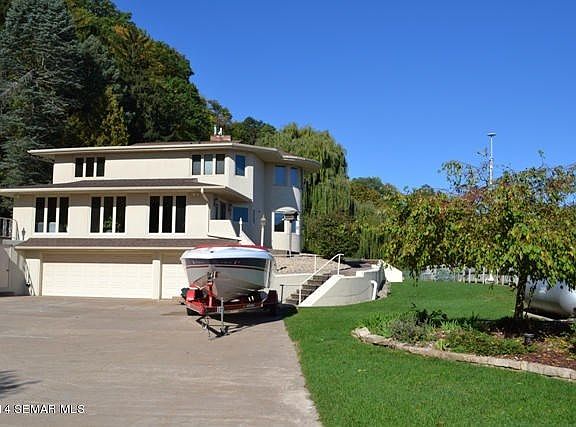 26788 Hwy 61, Dakota MN 081