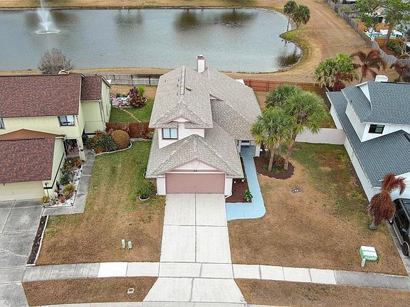 2nd image of 414 E Springtree Way