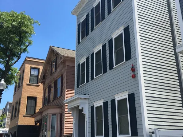 745 East Broadway, South Boston, MA 02127