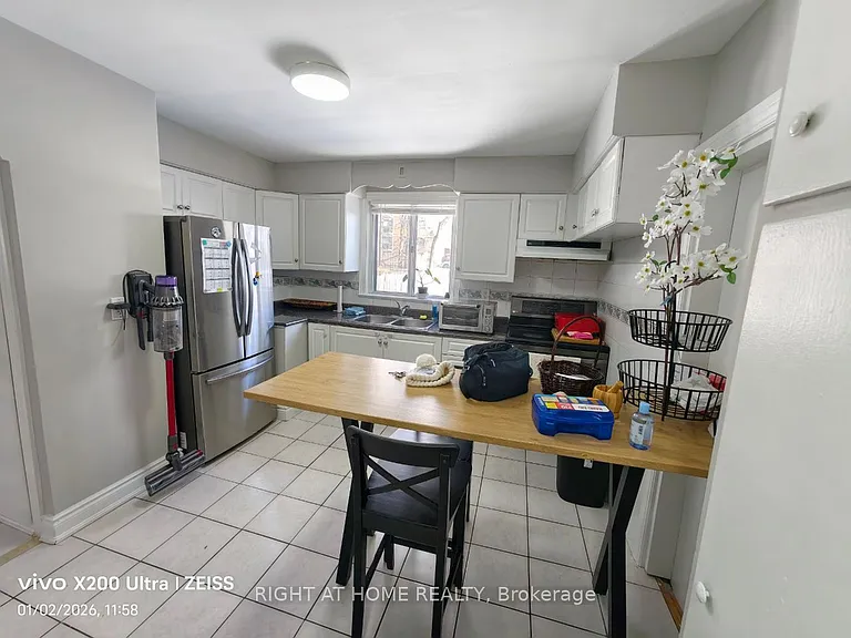 1785 Victoria Park Ave — Photo 7