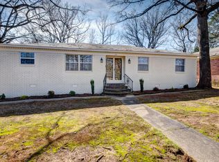 13 Warwick Rd, Little Rock, AR 72205