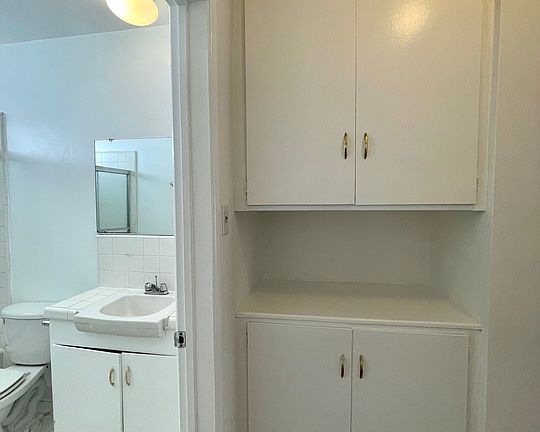 2nd image of 11727 Mayfield Ave APT 8