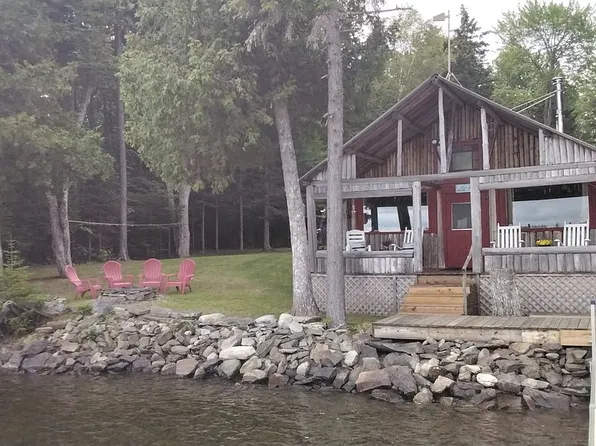 119 Black Point Rd, Tomhegan Township, ME 04478