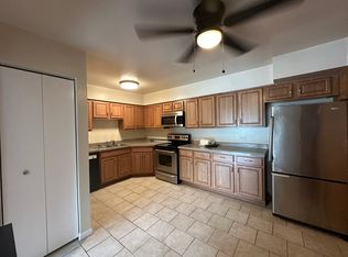 221 E Plainfield Rd APT 9, La Grange, IL 60525