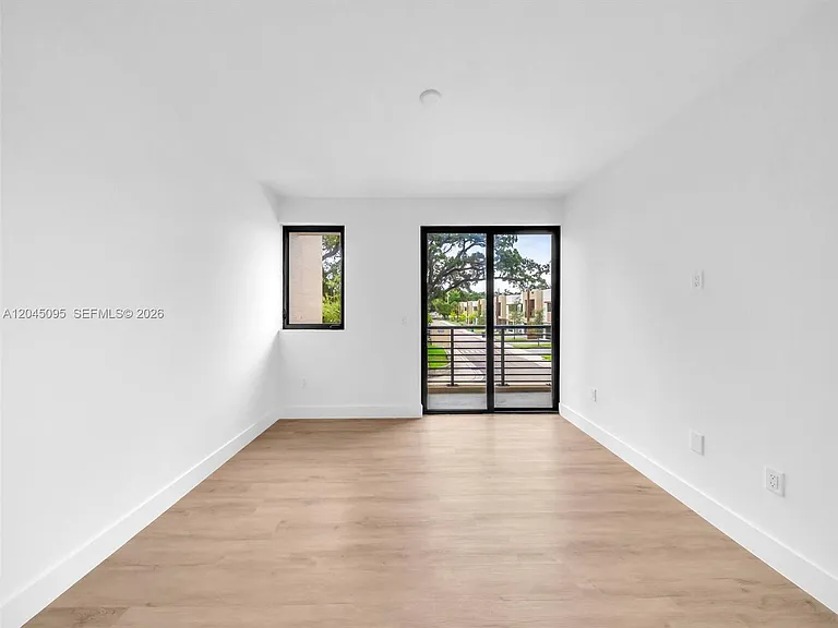 5505 W Oak Way — Photo 14