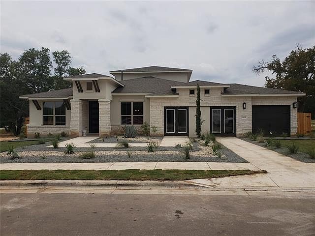 1st image of 120 Split Oak Dr
