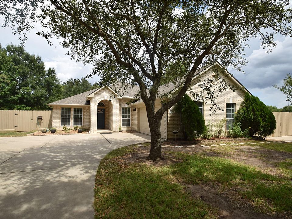 1st image of 1902 Myrna Ln