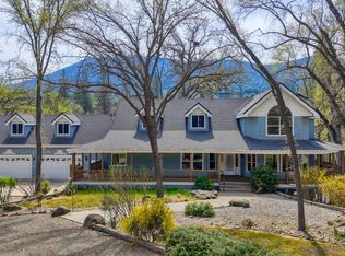 46580 Vista Del Rio Dr, Oakhurst, CA 93644