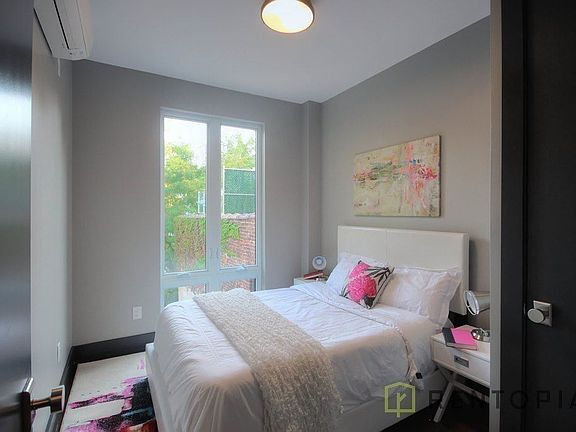 5th image of 276 Nostrand Ave #4S