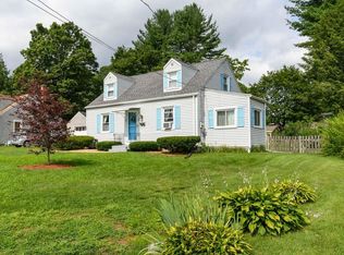 24 Grandview St, Northampton, MA 01062