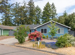 2261 19th St, Florence, OR 97439
