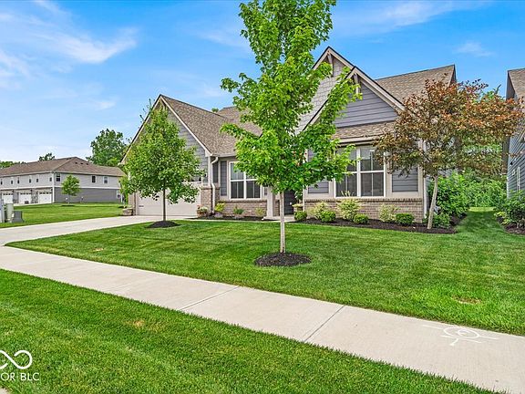 3rd image of 6536 Apperson Dr