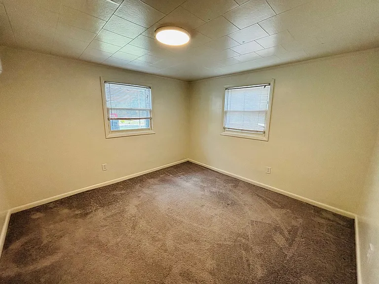 1407 Toms Creek Rd #9 — Photo 12