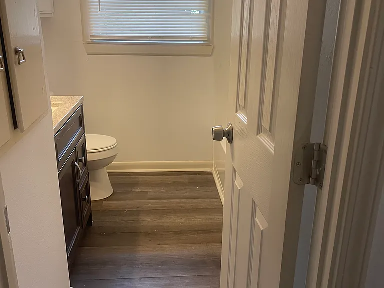 2730 Elgin St — Photo 6