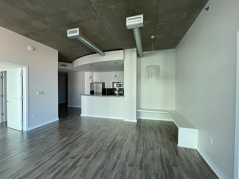 923 Peachtree St NE #1428 — Photo 8