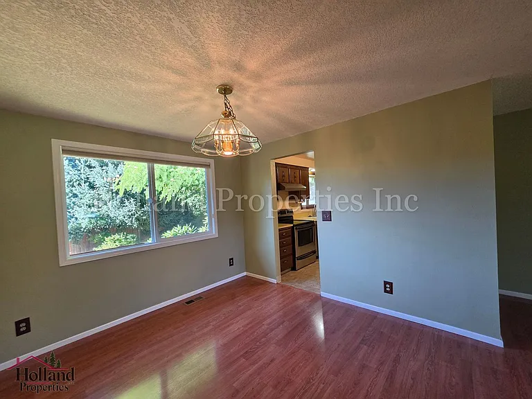 17267 SW Barcelona Way — Photo 5