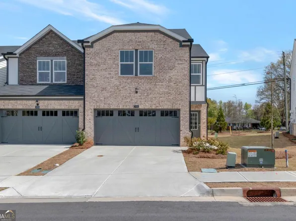 2486 Rocky City Ln, Snellville, GA 30078