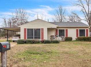 105 Converse Dr, West Point, MS 39773