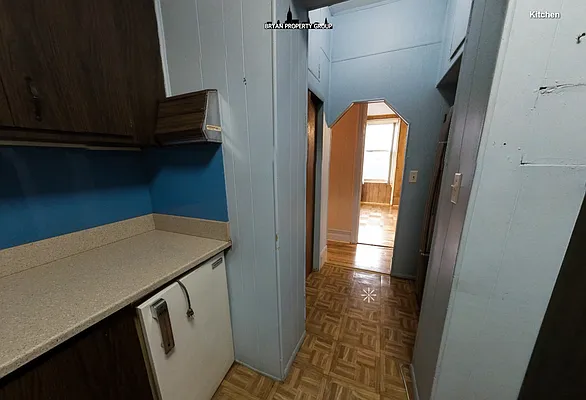 Sold by Carlton Bryan, LREB | media 20