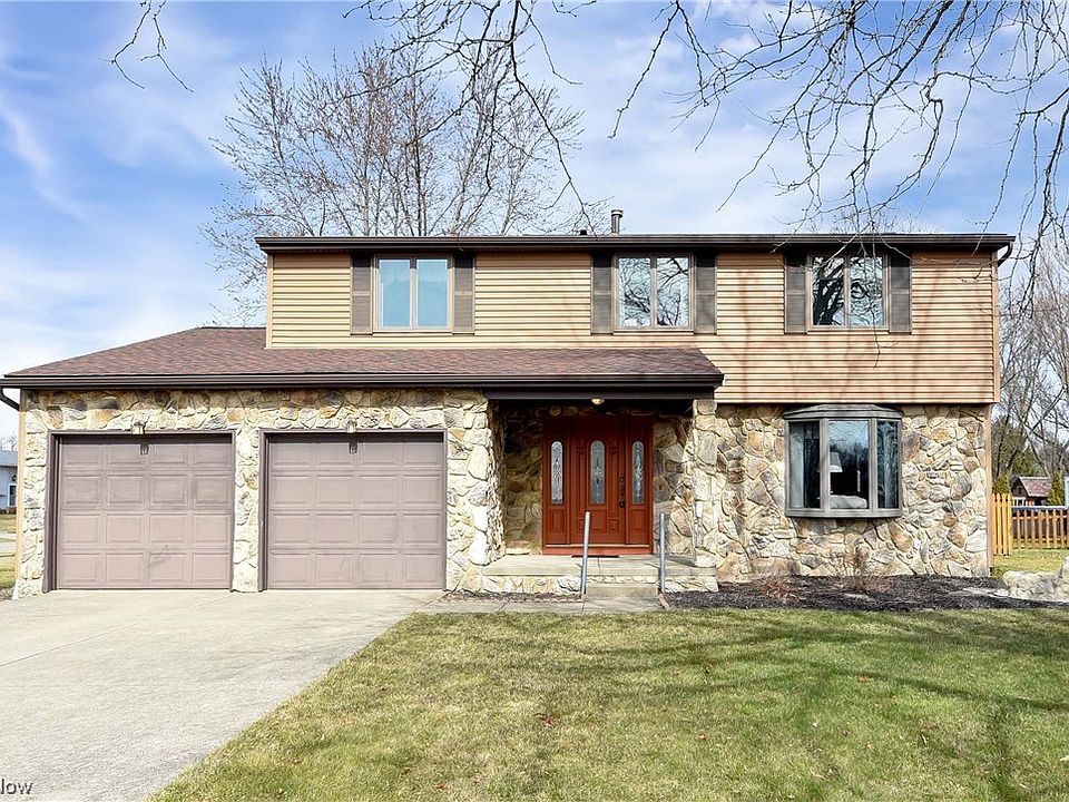 1st image of 3511 Woodstock Ln