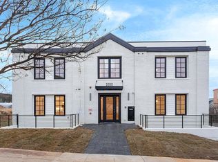 3200 22nd St NE #102, Washington, DC 20018
