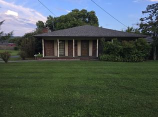 1203 Winchester Ave, Middlesboro, KY 40965