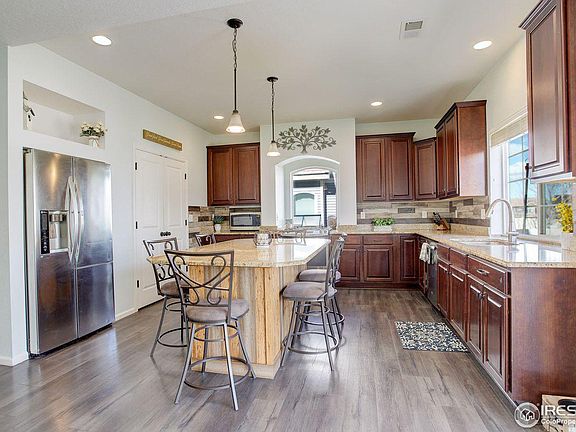 4th image of 3431 Sandalwood Ln