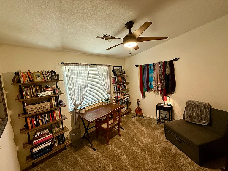 2128 Tiburon Dr — Photo 19
