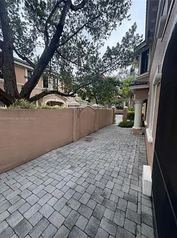 2643 Center Court Dr — Photo 14