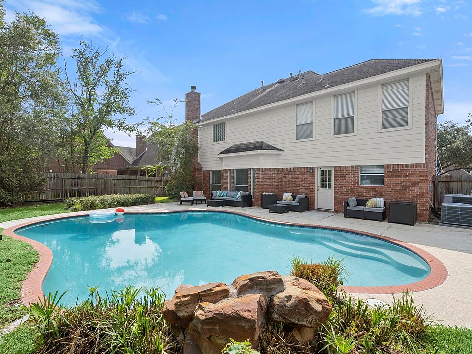 1st image of 9514 Champions Cove Dr