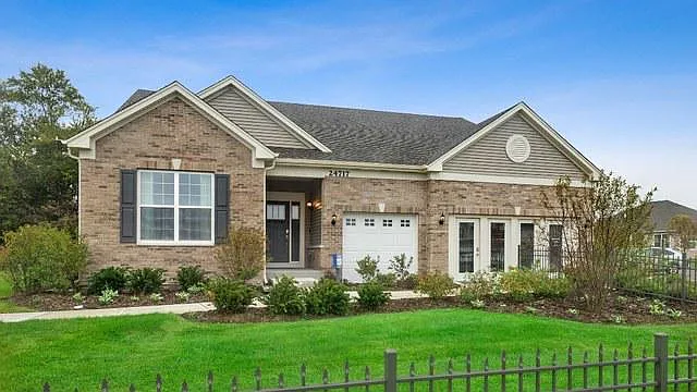 3103 Patterson Rd photo 1