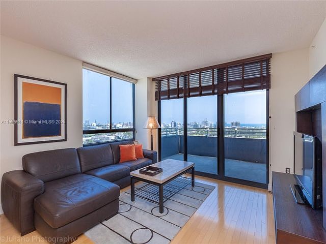 1st image of 1330 West Ave APT 1613
