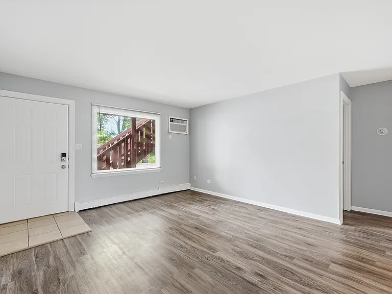 431 Filweber Ct #2 — Photo 3
