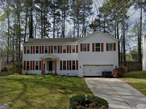 2135 Laurel Mill Way, Roswell, GA 30076