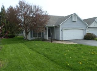115 Brittany Cir, Rochester, NY 14618
