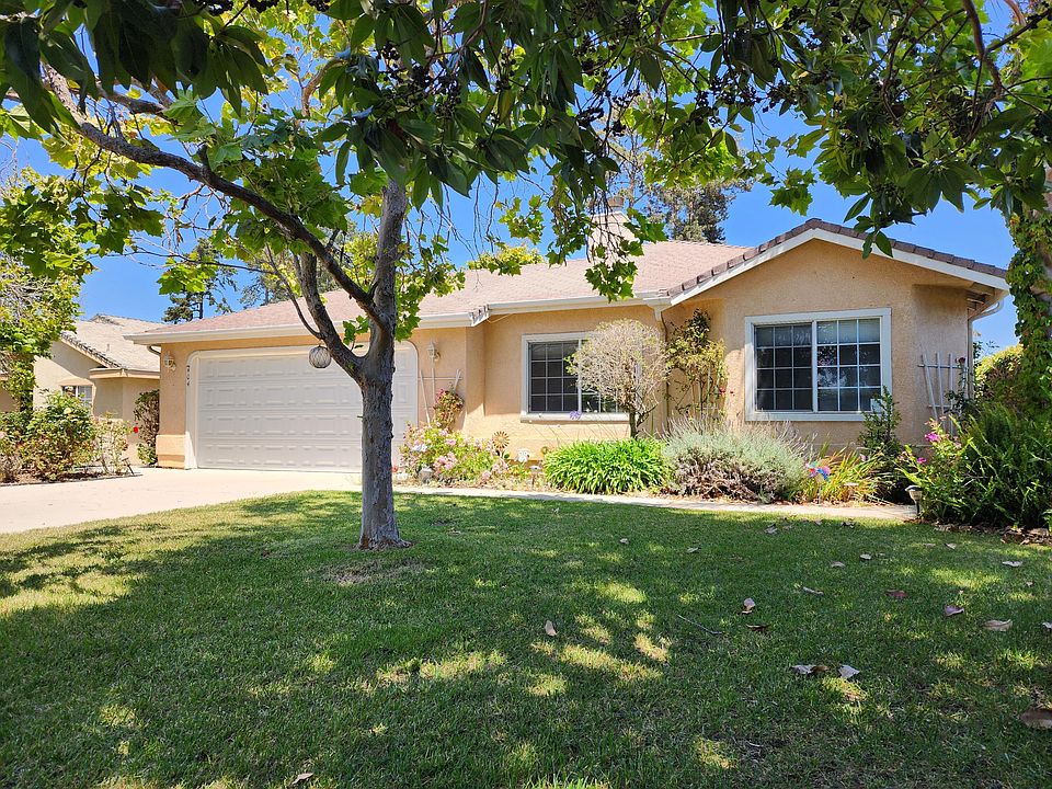 1st image of 404 Washington Cir