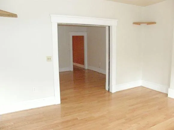 138 E 11th Ave — Photo 5