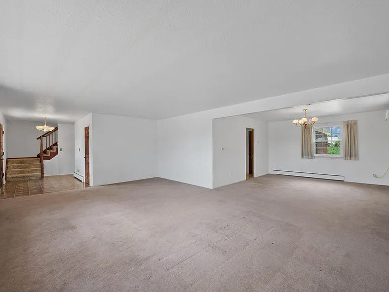 905 W 6th Ave — Photo 13