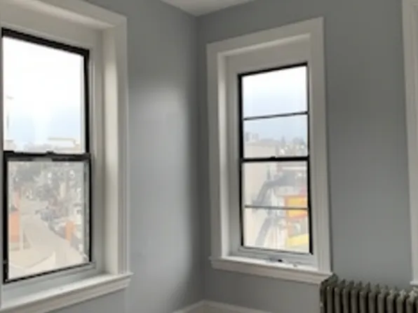 698 Northampton St #3, Easton, PA 18042