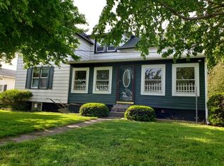 12721 Coleta Rd, Sterling, IL 61081