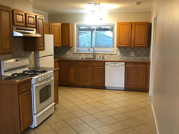 Updated Kitchen with granite counters