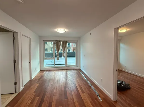 142-38 37th Ave #3D, Flushing, NY 11354