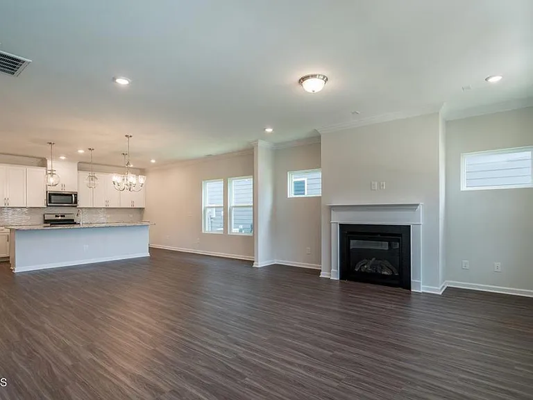 4215 Mahal Ave — Photo 3