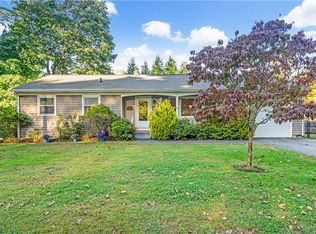 91 Prospect St, Barrington, RI 02806