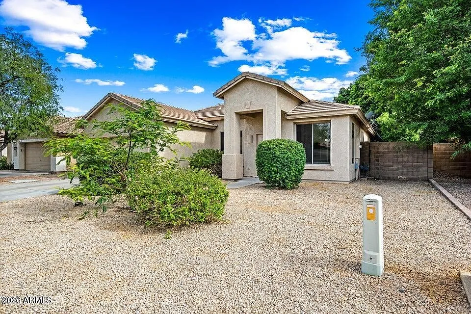 9231 W Salter Dr