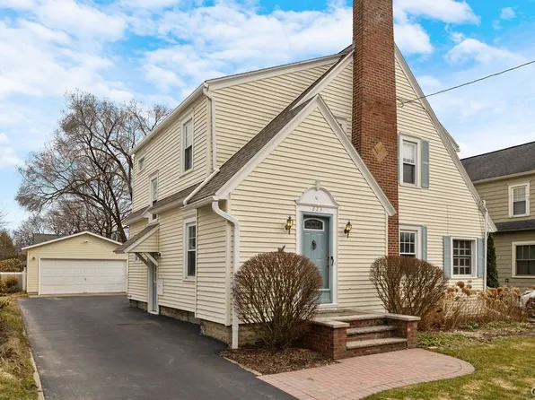 223 Wellington Rd, Syracuse, NY 13214