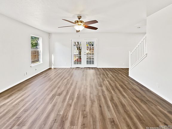 3rd image of 2226 FOX MEADOW DR