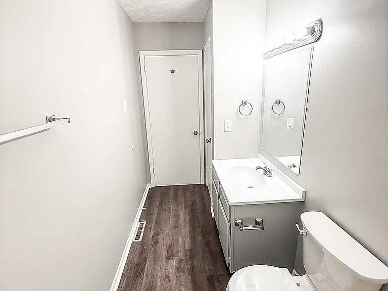 Bridalwood Townhomes — Photo 13