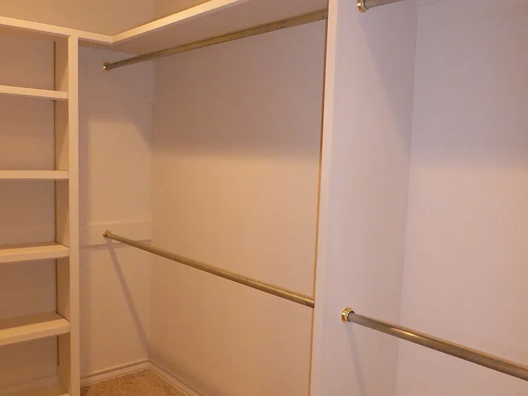 5 Stoneridge Ct #5 — Photo 2