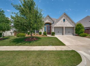1109 Bridle Path Dr, Aubrey, TX 76227